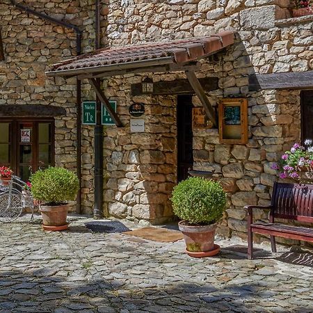 Hotel Rural La Tahona De Besnes Arenas De Cabrales Exteriör bild