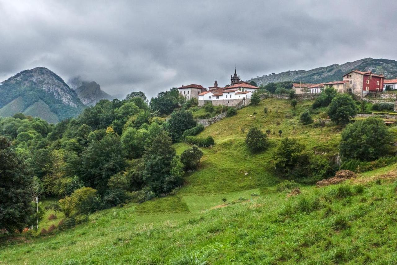Hotel Rural La Tahona De Besnes Arenas De Cabrales Exteriör bild