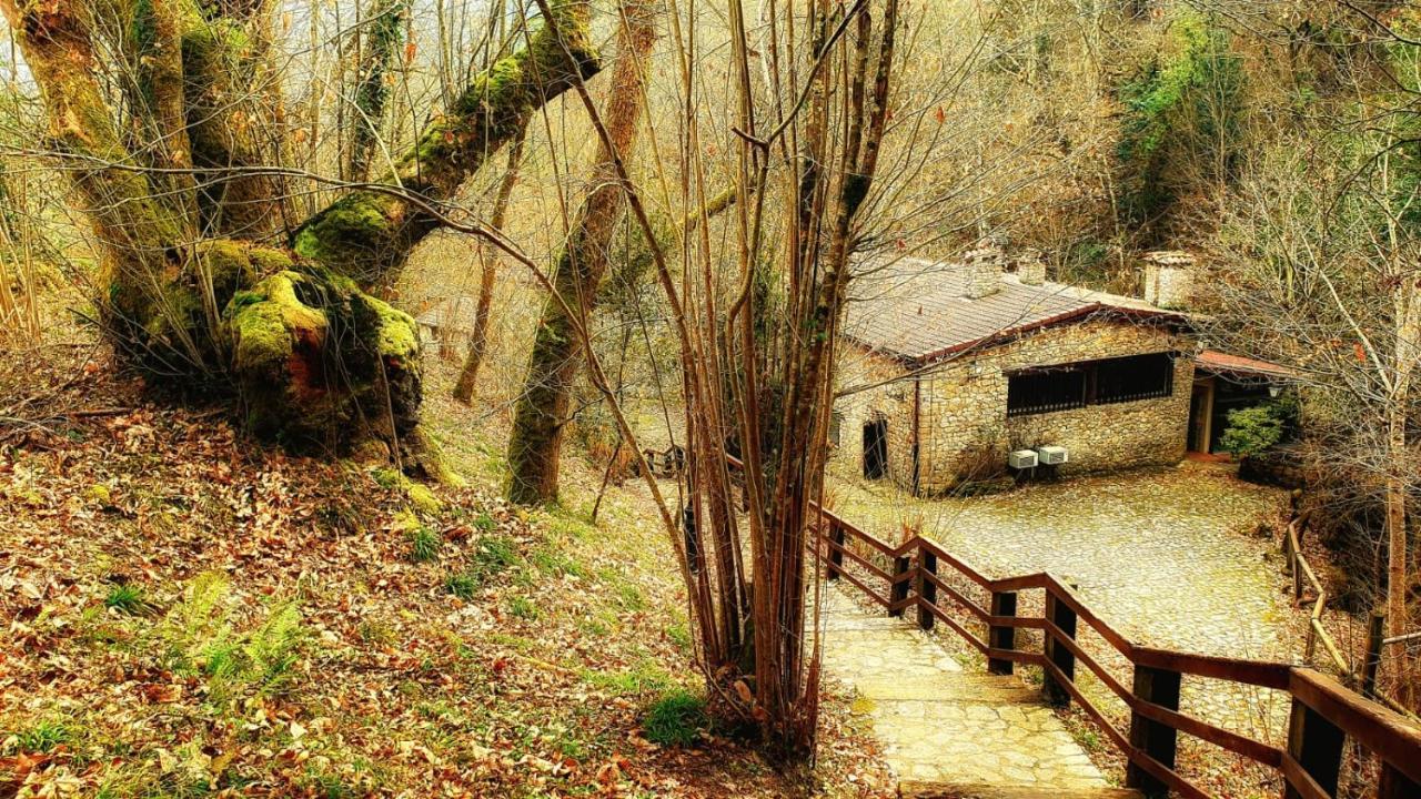Hotel Rural La Tahona De Besnes Arenas De Cabrales Exteriör bild